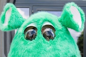 Clarix 3009 landet in Zwickau -  Die Kinderkonzerte haben ein Maskottchen: Clarix 3009.