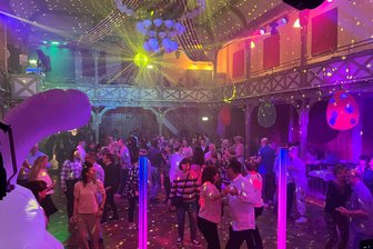 Cocktailbar und Partyhits: Ostertanz in Wechselburg - Am 28. März steigt in Wechselburg der Ostertanz. Karten sind bereits erhältlich.