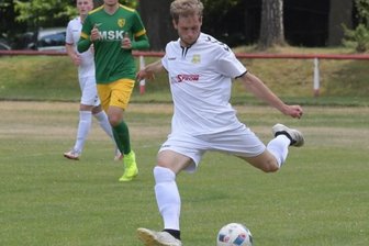 Concordia macht noch einen Platz gut - Schneebergs Ben Schmiedel und seine Mannschaftskameraden haben die Erfolgsserie von Germania Chemnitz gestoppt und den TSV zum Saisonfinale mit 1:0 bezwungen.
