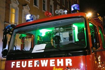 Container fing Feuer - Tatverdächtiger gesucht -