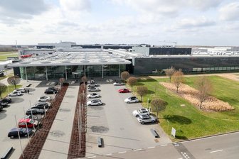 Corona-Ausbruch im Leipziger Porsche-Werk - Beim Porschewerk in Leipzig hat es einen größeren Corona-Ausbruch gegeben.