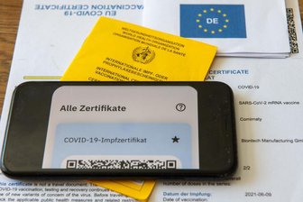 Corona: EU-Impfzertifikat ohne Booster künftig nur noch neun Monate gültig -