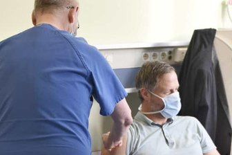 Corona: Impfstart am Klinikum Chemnitz -