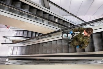 Corona: Jetzt wird generalstabsmäßig geimpft - Die Bundeswehr hilft schon jetzt beim Impfen aus. Der neue Krisenstab unter Führung eines Generals soll die Impfkampagne forcieren.