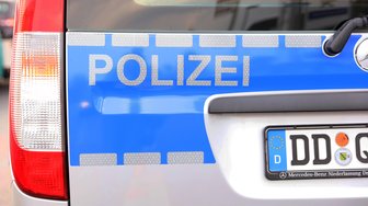 "Corona-Kontrollen": Polizei setzt Schließung von Geschäften, Gaststätten und Imbissen durch -