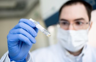 Corona-Lage im Erzgebirge: Abgeordneter für Aufnahme von Corona-Patienten aus Tschechien -