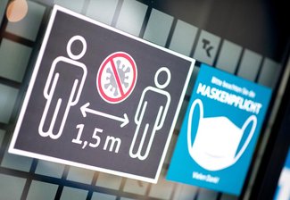 Corona-Lage im Erzgebirge: Per Impf-Taxi ins Testzentrum - 