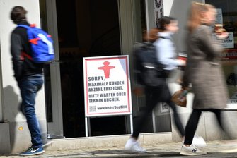 Corona-Lage in Mittelsachsen: Lockerungen in Sicht, Kritik an Corona-Bürokratie - Für die Mittelsachsen könnte bereits ab Mitte nächster Woche wieder mehr möglich sein. Immer weniger Menschen stecken sich im Landkreis mit Corona an.