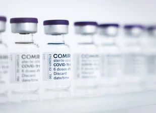 Corona-Lage in Sachsen: Inzidenz im Erzgebirgskreis unter 2000 - 