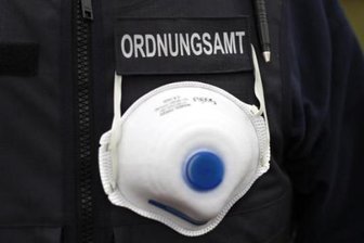 Corona-Lage in Sachsen: Kommunen leiten fast 30.000 Verfahren wegen Corona-Verstößen ein -