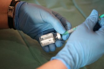 Corona-Lage in Sachsen: Neue Regeln, zahlreiche Impfangebote und Sorge um Impfpflicht - 