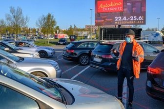 Corona-News aus Chemnitz und dem Umland: Ein Autokino feiert ein Fest - ein anderes zieht die Reißleine -