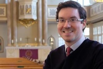 Corona zwingt Kirchen zu besonderen Gottesdiensten - Im März hat Matthias Müller in Stollberg seine erste Pfarrstelle angetreten. 