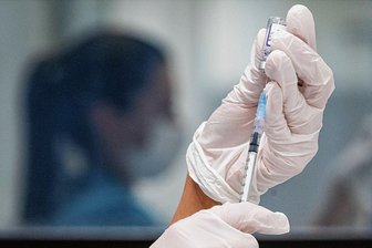 Coronaimpfungen: Die Nachfrage in Chemnitz steigt wieder - Die Nachfrage nach Coronaimpfungen nimmt in Chemnitz wieder zu. 