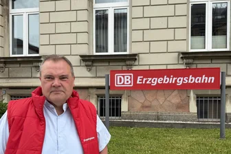 Coup aus Chemnitz: Erzgebirgsbahn soll Vogtlandnetz übernehmen - Von einem „bedeutenden Entwicklungsschritt“ spricht Ralf Bucka, Leiter des Verkehrsbetriebs und Unternehmenssprecher der Erzgebirgsbahn.