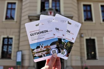 Crimmitschau: Digitales Stadtquiz geht in die dritte Runde - Die Stadtgutscheine sind ein Renner in der Stadt. Mehr als 50 Händler in Crimmitschau akzeptieren die Coupons.