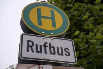 Crimmitschau: Wie es mit dem Projekt Rufbus im Ortsteil Lauenhain weitergeht - Vor allem im ländlichen Raum macht der Rufbus als Ergänzung zum Nahverkehr Sinn.
