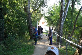 Crimmitschauer Angler treffen sich zum Arbeitseinsatz am Hofteich - Mitglieder des 1. Crimmitschauer Anglervereins trafen sich am Sonnabend zum Arbeitseinsatz am Hofteich.