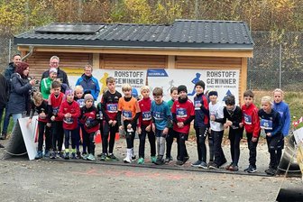 Crosslauf-Saison erlebt im Erzgebirge ihren Höhepunkt - Konzentration am Start: Wie in Gelenau wird es auch in Geyer von Anfang an aufs Tempo ankommen.