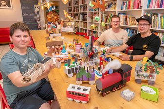 „Da verliert man gerne“ – Wie in Olbernhau aus einer kleinen Wette eine große Überraschung wurde - Bastelhelden: Alexander Köhler, Florian Drechsel und Norbert Glatz (v. l.).