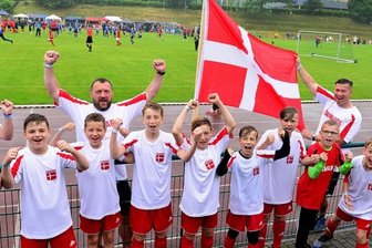 Dänen jubeln auch im Regen -