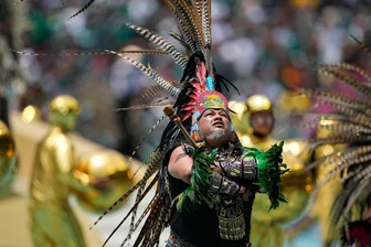 "Dai Dai": Ausgelassene Stadion-Party zum WM-Start in Mexiko - Tänzer während der Eröffnungsfeier.