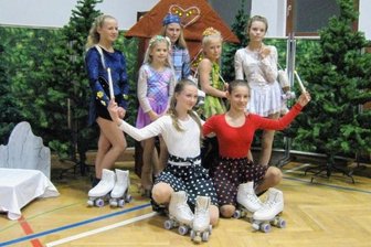 "Damit haben wir nicht gerechnet" - Erfolgreiche Talente: Eva Bauer, Leticia Borsdorf, Sophie Jahn, Linda Bauer, Lennia Schmeißer (h. v. l.) sowie Lilly Borsdorf und Sara Oertel (v. v. l.) haben in diesem Jahr einige Pokale erlaufen. 