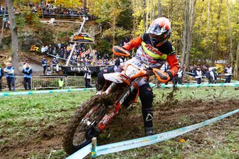 Dank 300 Helfern: Getzenrodeo begeistert im Erzgebirge 10.000 Zuschauer - Bei seinem Heimspiel landete der Drebacher Kenny Lötzsch auf Platz 49.