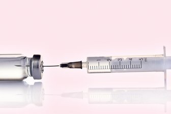 Dank Abnehmspritze in kurzer Zeit 12 Kilo verloren - Eine Spritze jeden Monat ließ bei Nadine aus Leipzig das Fett schmelzen.