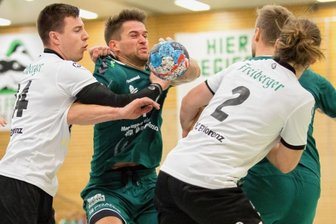 "... dann wird es interessant" - Augen zu und durch: Nach vier Niederlagen in Folge müssen die HSG-Männer um Felix Kempe ausgerechnet gegen den Spitzenreiter ran.