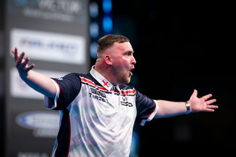 Darts-Star Littler führt England zum Titel bei Team-WM - Der englische Darts-Star Luke Littler ist erstmals Team-Weltmeister.