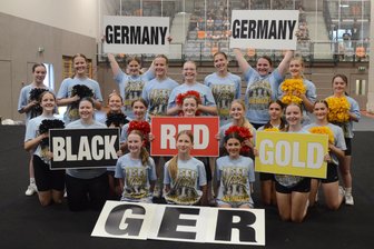 Das gab es noch nie: Inklusionsteam von Cheermania Auerbach fährt zur Europameisterschaft nach Ljubljana - Bei der Generalprobe in der Auerbacher Schlossarena: Die Red Maniacs nehmen an der Europameisterschaft in Ljubljana teil.