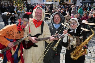 Das ist am langen Wochenende im Erzgebirge los: Ostermarkt, MDR-Jump-Osterfeuer, Osterparty - Zum Ostermarkt werden auch wieder diese „Bremer Stadtmusikanten“ erwartet.