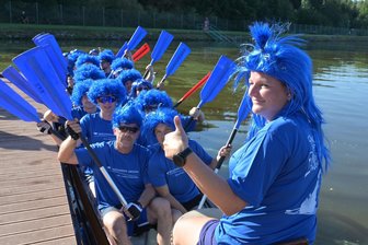 Das ist am Wochenende im Raum Aue und Schwarzenberg los: Drachenboot-Rennen, Waldtag, Ü-30-Party - Die Mixed-Wertung haben vor zwei Jahren die Zwickinger beim Drachenboot-Rennen in Schneeberg gewonnen.