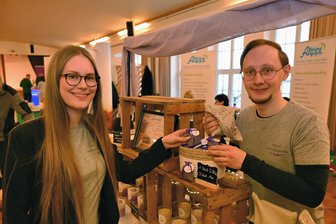Das ist am Wochenende im Raum Aue und Schwarzenberg los: Kreativmarkt, Konzert, Kindertheater - Aline und Niels Uhlmann sind als Aussteller beim 1. Frühlings- und Kreativmarkt in Bad Schlema vertreten.