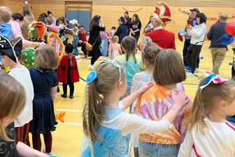 Das ist am Wochenende im Raum Stollberg los: Kinderfasching, Super Bowl, Kabarett, Kultur-Dreiklang auf Hoheneck - 2025 war viel los beim Kinderfasching in Stollberg – dieses Wochenende geht‘s wieder rund.