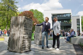Das ist der neue Job des Chemnitzer Baubürgermeisters - Michael Stötzer (links) und CSg-Chef Ringo Lottig im Quartier „Tanzende Siedlung“.