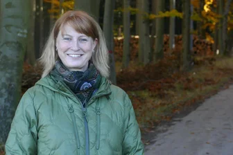 „Das ist viel mehr wert als Geld“: Warum eine Erzgebirgerin nach langer Zeit in die Heimat zurückgekehrt ist - Annett Jahn hat im Oktober 2023 ein Bed & Breakfast in Neudorf eröffnet.