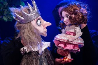 Das Märchen "Dornröschen" feiert im Puppentheater Premiere - 