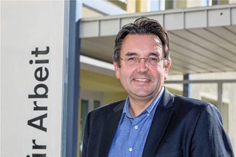 Das neue Jahr startet mit deutlich mehr Arbeitslosen im Erzgebirge - Die Anzahl der Arbeitslosen ist im Januar im Erzgebirgskreis deutlich gestiegen. Sven Schulze, Chef der Agentur für Arbeit in Annaberg-Buchholz, spricht von einer "saisontypischen Entwicklung".