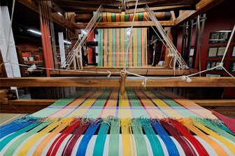Das Oederaner Museum "Die Weberei" lädt zum Spinnen und Weben ein - Das Oederaner Museum "Die Weberei" verfügt über eine ansehnliche Sammlung alter Webstühle. Foto: Claudia Dohle