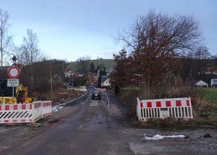 Das passiert in der Gemeinde Reinsdorf in diesem Jahr - Auf der Baustelle der Gabelsbergerstraße in Reinsdorf sollen in diesem Monat die Arbeiten weitergehen.