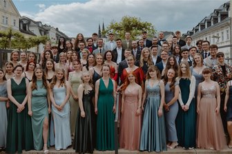 Das sind die Abschlussklassen 2024 in der Region Stollberg - Die Abiturienten des BSZ Oelsnitz.