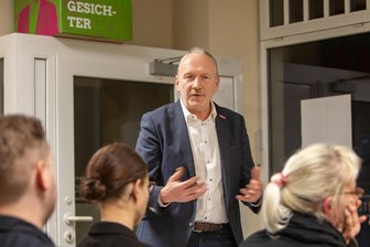 Das sind die Grünen im Vogtland: Weniger Wählerstimmen - mehr Mitglieder - Olaf Horlbeck ist für zwei Jahre zum Vorstandssprecher der Grünen im Vogtland gewählt.