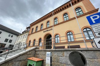 Das sind die neuen Fraktionen im Reichenbacher Stadtrat - Das Reichenbacher Rathaus. Jetzt ist klar, welche Fraktionen es im neuen Stadtrat geben wird.
