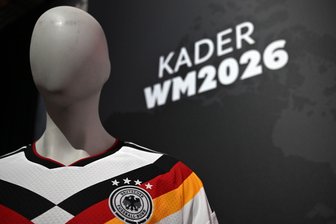Das sind die Rückennummern des DFB-Teams bei der WM - Der DFB hat die Rückennummern der 26 nominierten Spieler für die WM veröffentlicht. 