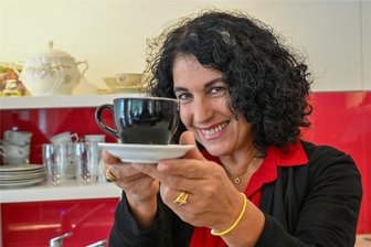 Das Smac in Chemnitz endlich wieder mit Museumscafé - Nirit Sommerfeld eröffnet am 3. Oktober ihr Café „Julius im Schocken“. Dort wird es regionale und saisonale Speisen mit orientalischem Flair geben.