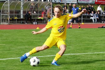 Das Sport-Wochenende im mittleren Erzgebirge: Zwei brisante Derbys und ein Neustart mit veränderter Struktur - Genießt mit Marienberg Heimrecht: Justin Reuter.