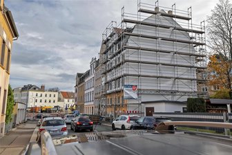 Das verschwundene Bild von der Steilen Wand Meerane - An diesem Giebel in Meerane ist das Wandbild von Peter Schönhoff übermalt worden.
