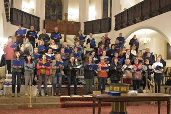 Das Weihnachtsoratorium nach 30 Jahren wieder in Oelsnitz: Drei Frauen singen schon damals im Chor - Die Kirchenchöre von Oelsnitz und Bad Elster bei den letzten Proben der Kantaten 1 bis 3 von Johann Sebastian Bachs "Weihnachtsoratorium", das am zweiten Adventswochenende in beiden Städten aufgeführt wird.